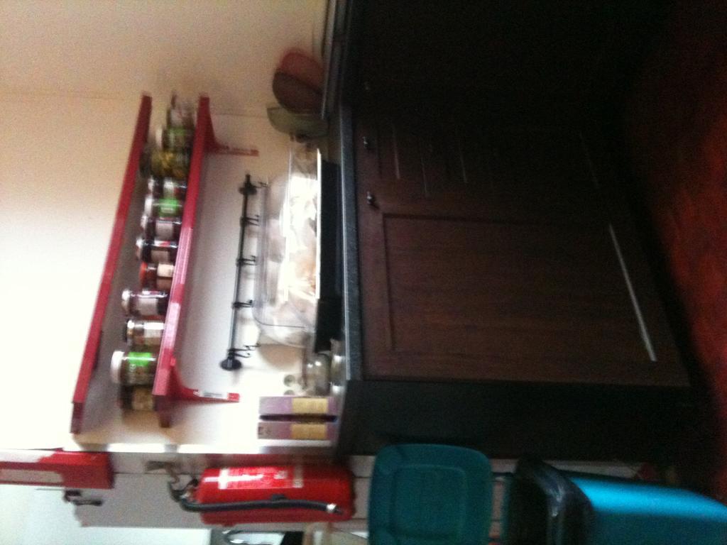 The Studenthostel B&B Utrecht City Center エクステリア 写真